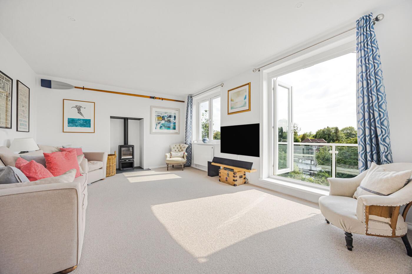 5 bed property in Wargrave Road, Henley-on-Thames